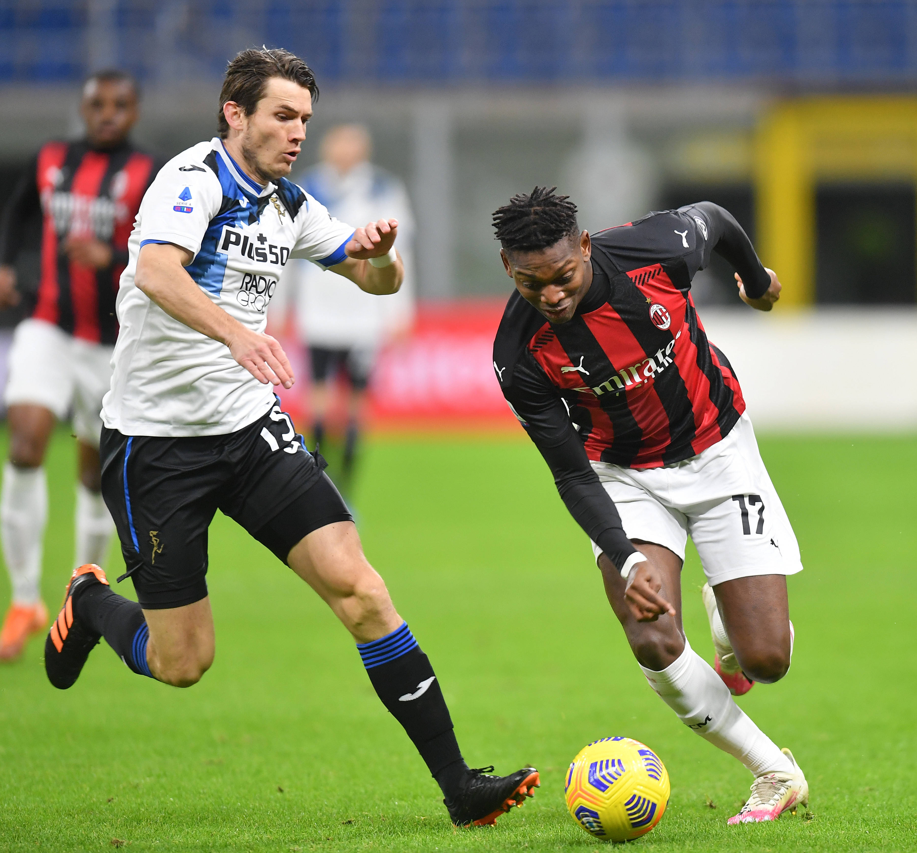 关于集结日全明星赛焦点战；AC米兰队长鼓劲；气氛紧张；身体对抗强度拉满的信息