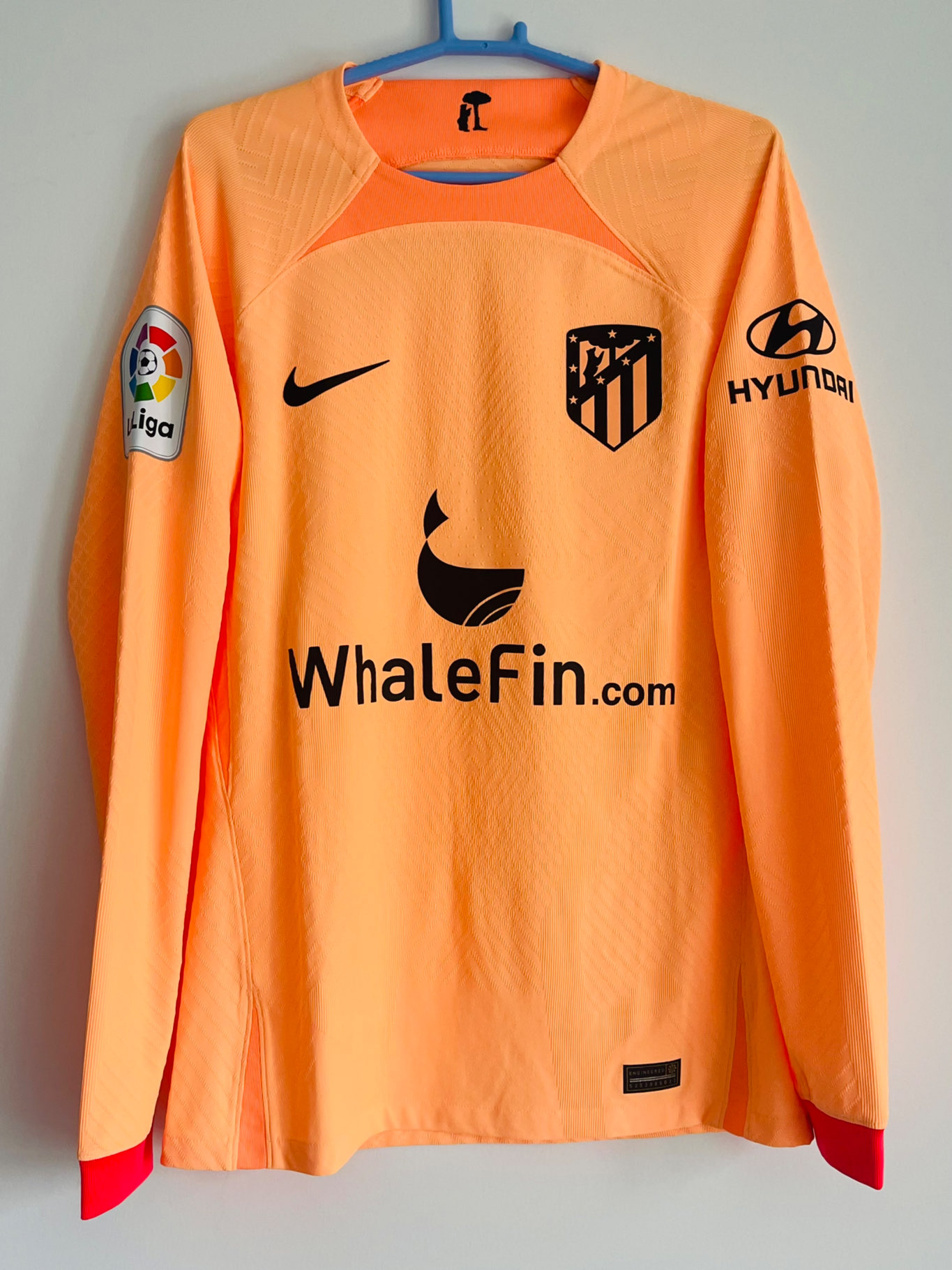 包含转折点马德里竞技篮板制胜；中超今夜攻防权衡；话题不断；资深球员宣示担当的词条